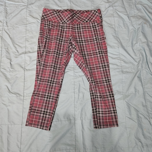 Torrid women's pink black and grey plaid pants - Picture 11 of 11